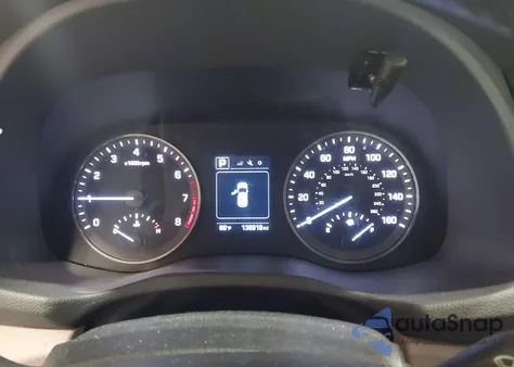 2017 Hyundai Tucson Sport z USA, uszkodzony, nr VIN KM8J3CA24HU460291